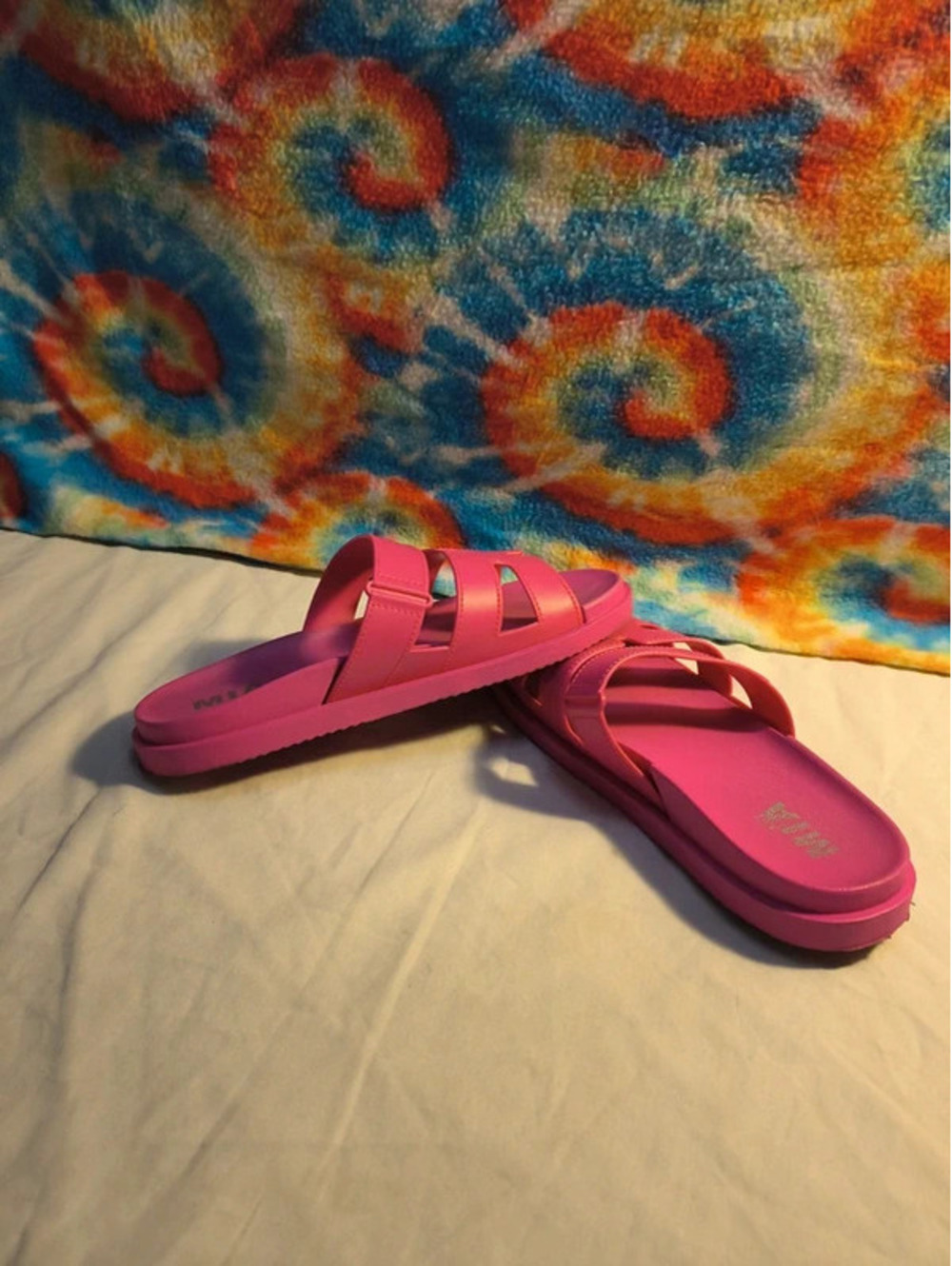 #MIA #Giselleslides #Summer
